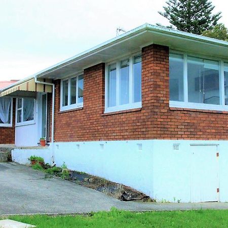 Unique Home - New Windsor House Auckland Exterior foto